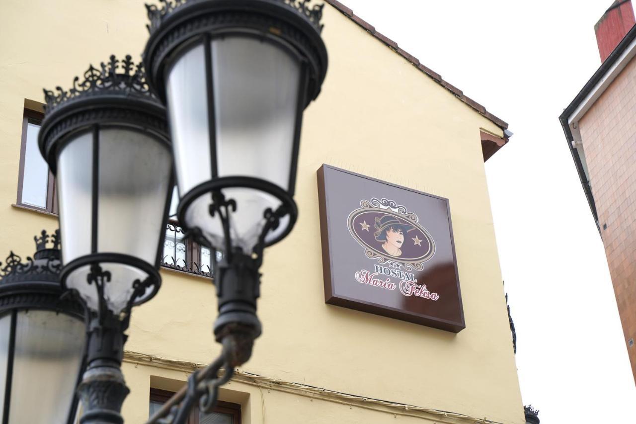 Hostal Maria Felisa Candás Extérieur photo